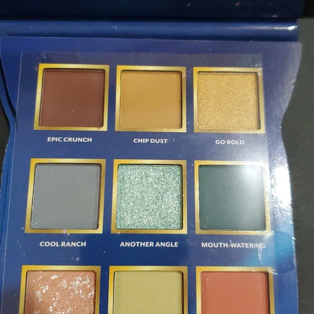 Doritos cool ranch 12 color eyeshadow‎ palette new